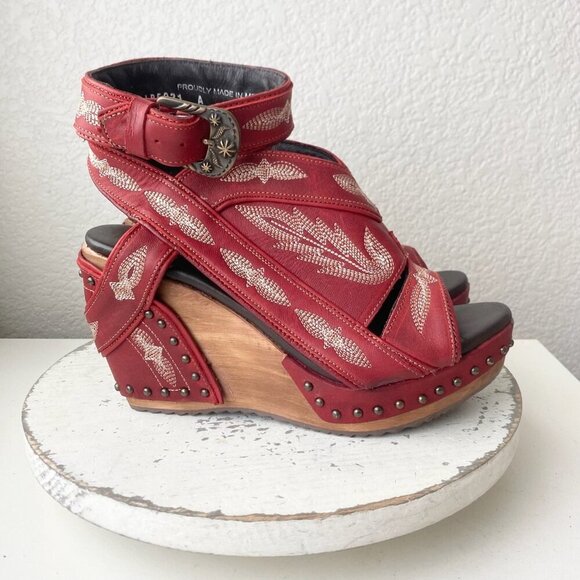 Lane Boots LEXINGTON Womens Red Wedges 9 Western Sandals Cowgirl Wooden Heels - Picture 3 of 11